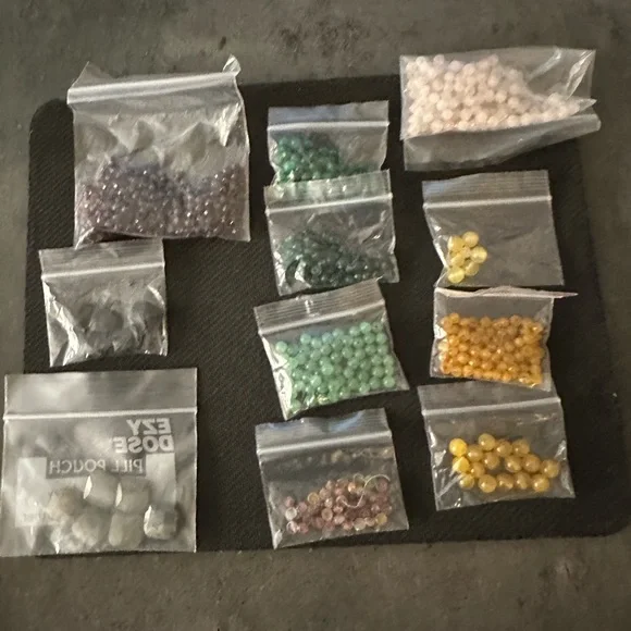 Assorted Semi Precious Bead Collection - Picture 1 of 1